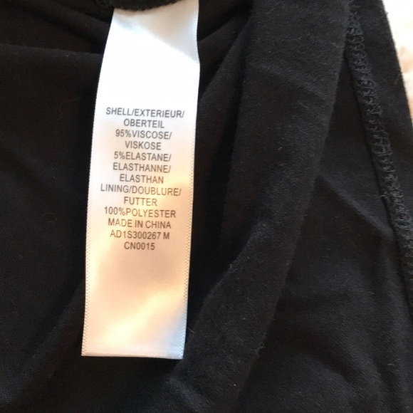 Beautiful sleeveless blouse - Picture 6 of 6